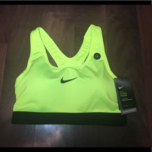 Nike Pro Sports Bra, medium Support, Size S